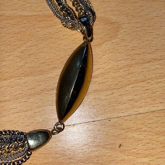 - Signed Nicole Miller Multi layered Tassel Necklace - Picture 8 of 9